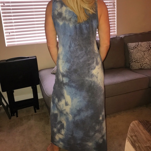 Dress Up Boutique Bodycon Blue tie dye Maxi - Picture 3 of 5
